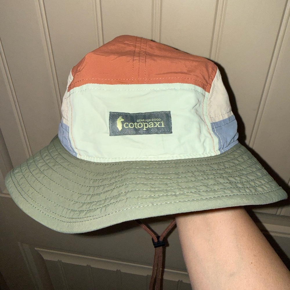 Cotopaxi Tech Bucket Hat in Green Tea/Fatigue One Size 50+ UPF